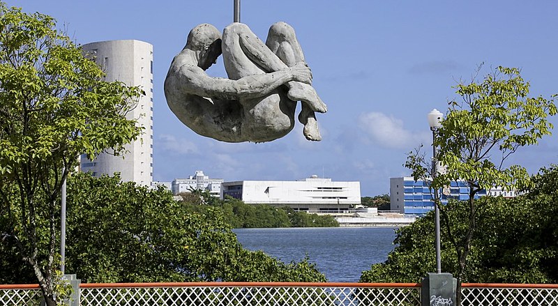 O passeio é pago com um quilo de alimento não perecível e sai da sede da prefeitura
