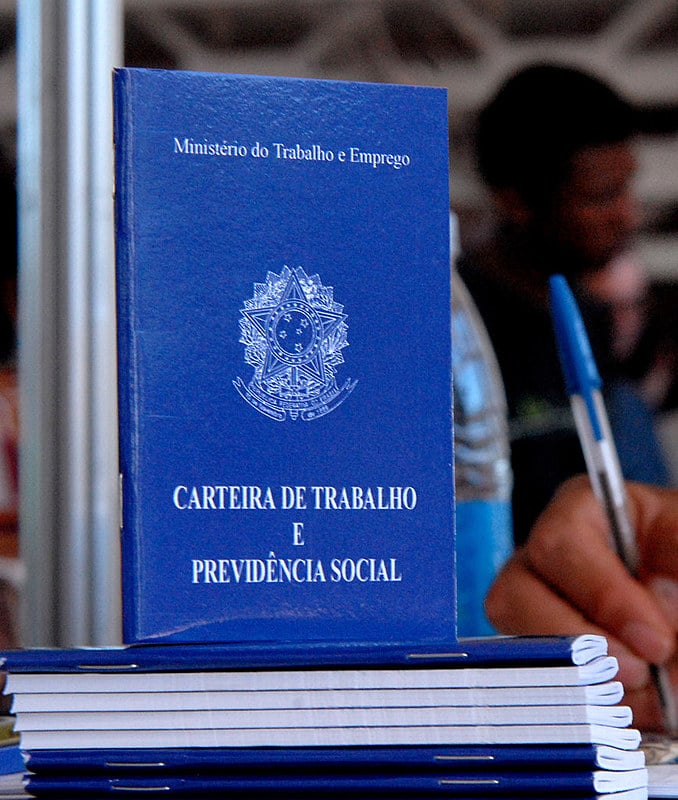 Não existem ações pedindo direitos que não estejam assegurados na legislação