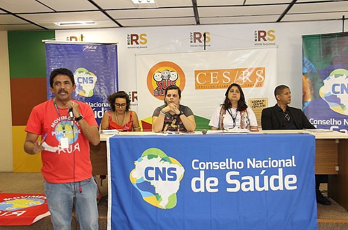 “As pessoas estão indo morar nas ruas porque elas não têm como pagar suas contas, seus aluguéis" afirma Vanilson Torres