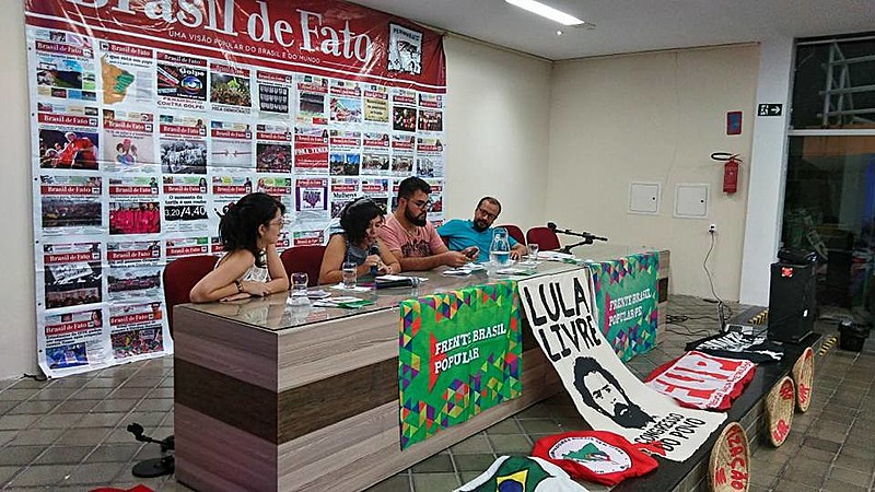 Comemeoração de 2 anos do Brasil de Fato Pernambuco teve debate sobre comunicação e conjuntura política