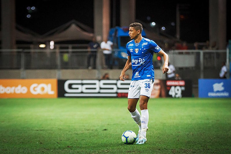 Time celeste cavou uma crise sem precedentes