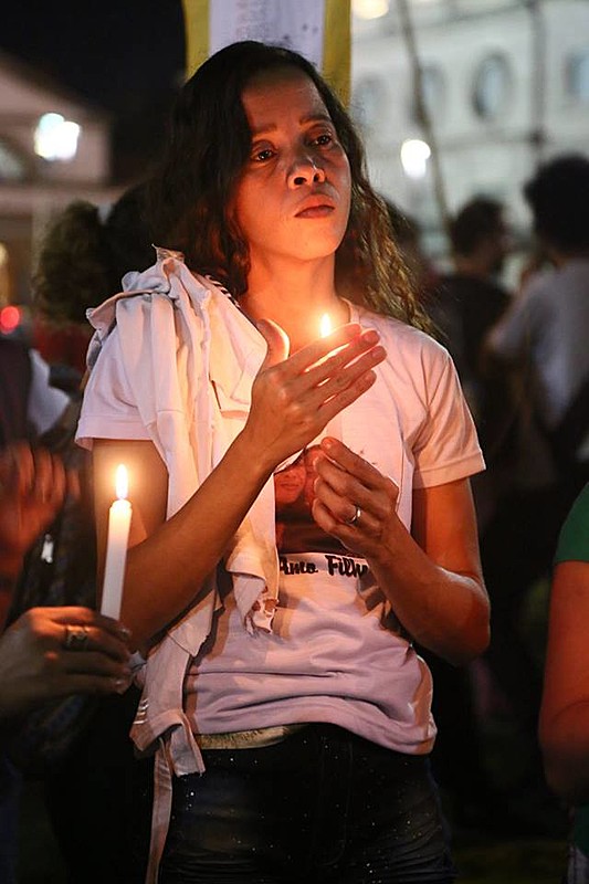 Bruna Silva, mãe do estudante Marcus Vinícius, de 14 anos, morto por policiais na favela da Maré, no Rio