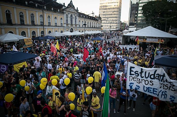 Concentração em frente ao Mercado Público, território negro da capital gáucha
