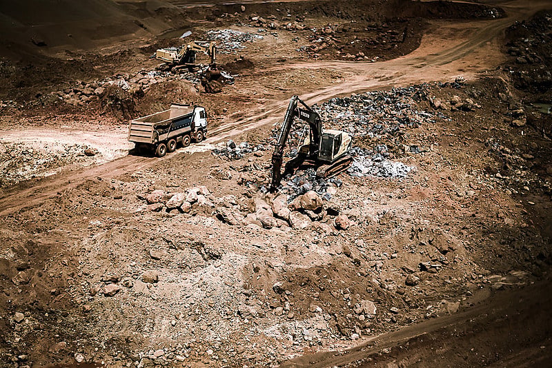 Mineração causa impactos na água, na agricultura e no setor imobiliário