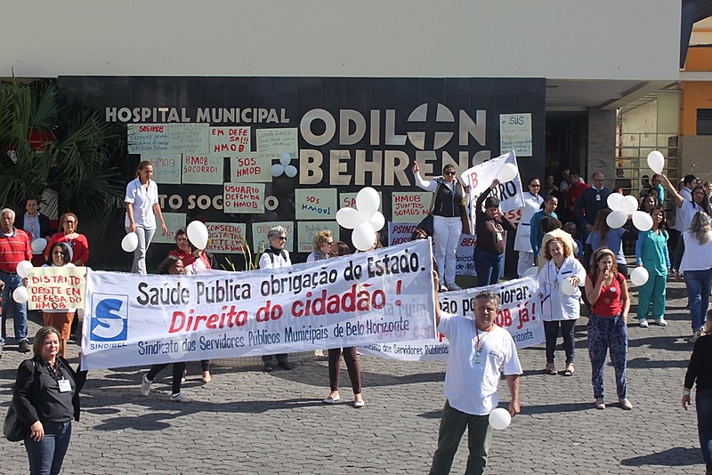 Manifestação aconteceu na manhã desta quarta (19)