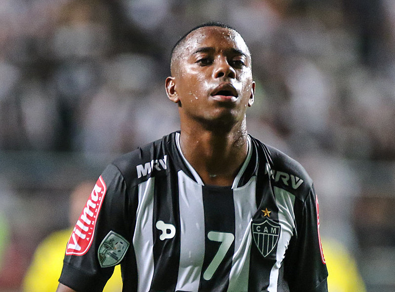 Atletas cometem agressões e não são responsabilizados por isso, nem ao menos têm as portas dos clubes fechadas