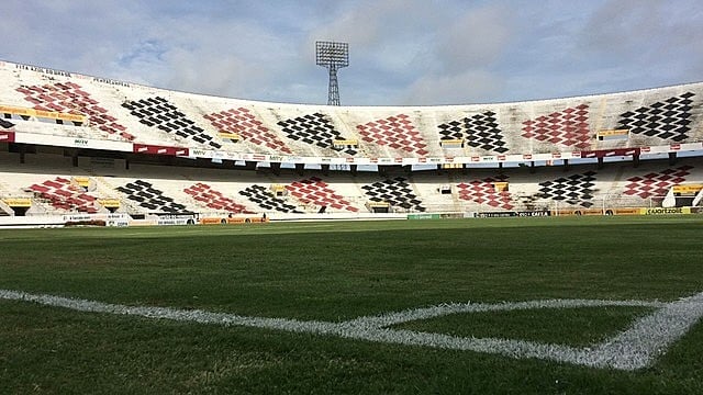Volta ao arruda é adiada por problemas no gramado