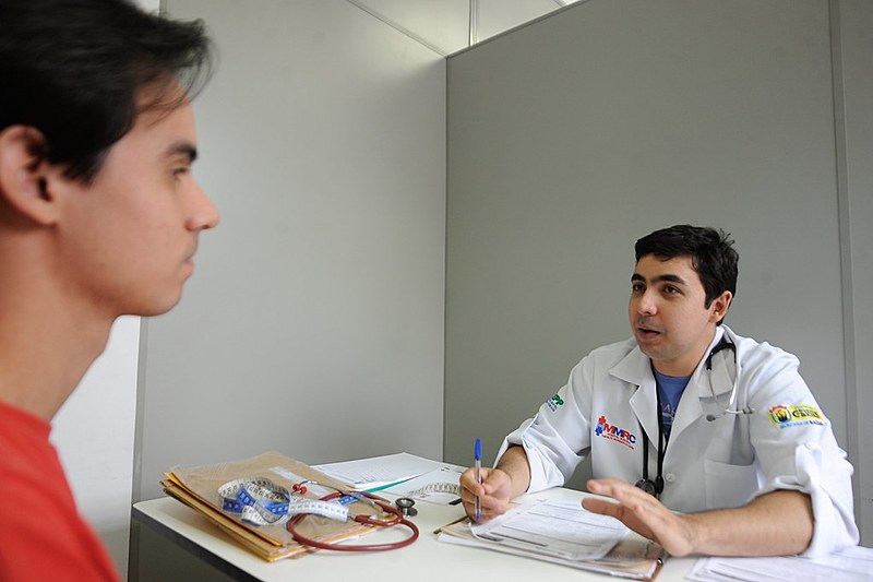 Ação civil pública foi movida por entidades de médicos e enfermeiros