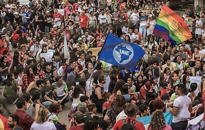 É necessário transformar a energia de luta atual em uma campanha em torno da bandeira dos direitos e da democracia