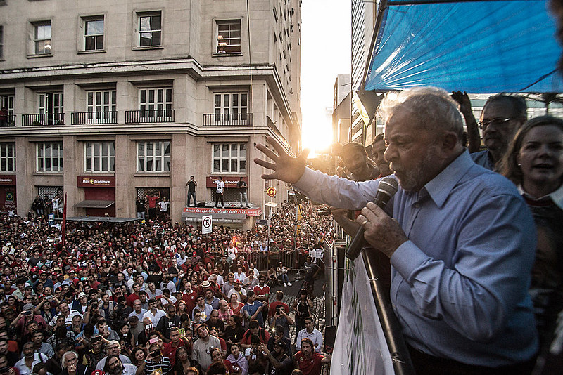 Lula de novo nas manchetes é saldo positivo, afirma jornalista Laurindo Leal