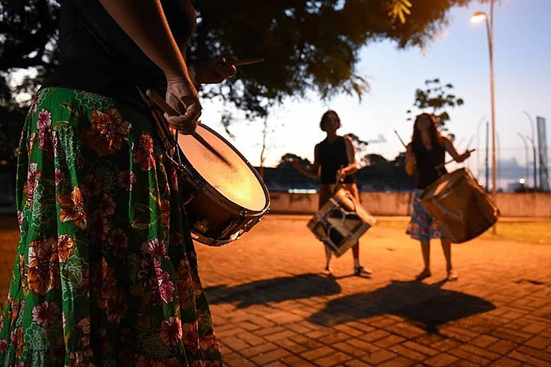 Mulheres nas percussões