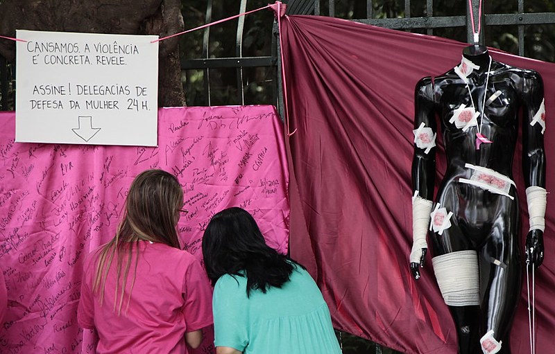 Associação das Advogadas, Estagiárias e Acadêmicas de São Paulo em ação no Dia Internacional de Combate à Violência Contra Mulher em 2014