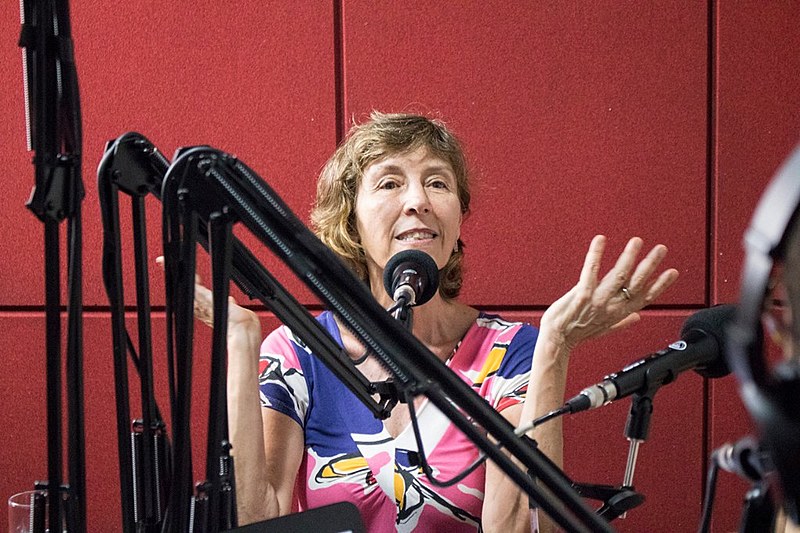 Maria Rita Kehl fala sobre a Comissão da Verdade na Rádio Brasil de Fato