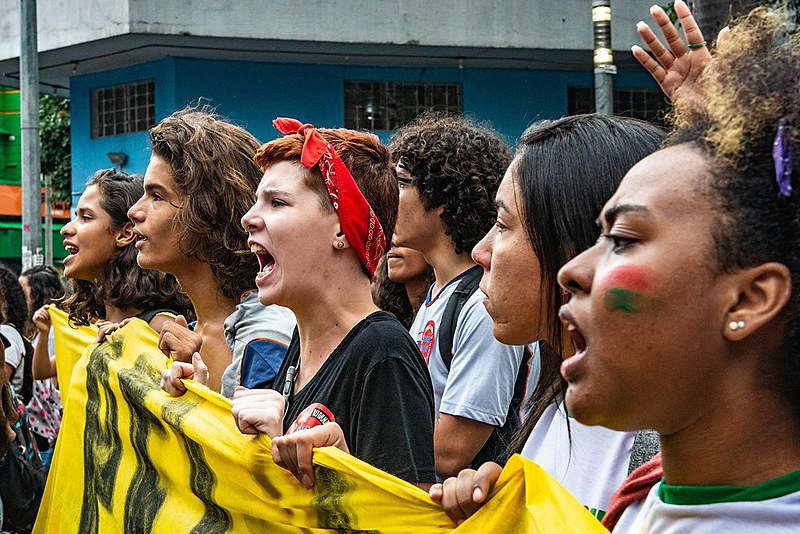 "A educação é um bom começo para revolta. A disputa da previdência deve ser o próximo passo"