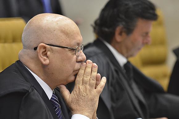 Juristas apontam que Regimento interno do STF aponta duas possibilidades