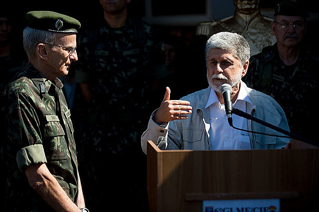 Celso Amorim en la derecha de la foto fue ministro de Defensa en el gobierno Dilma entre 2011 y 2015