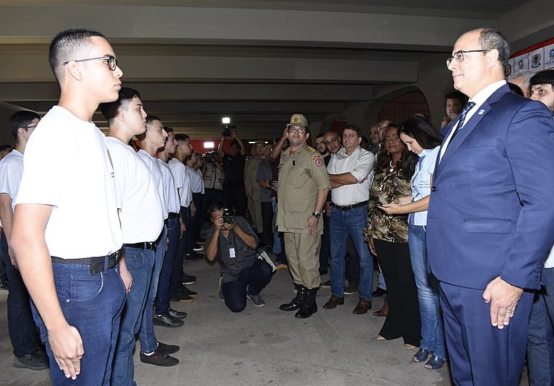 Wilson Witzel em inauguração de colégio militar do Corpo de Bombeiros em Volta Redonda (RJ)