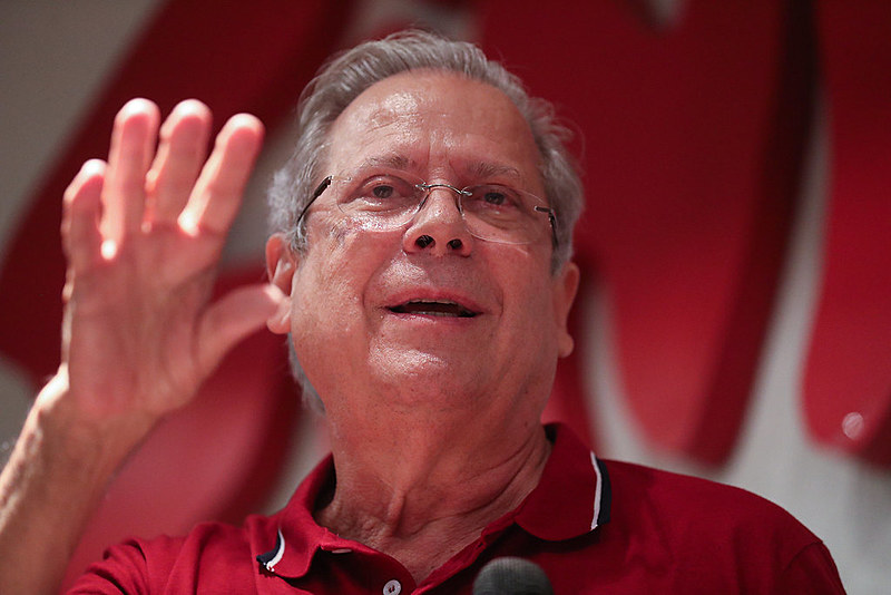 Militante histórico do PT e da esquerda, José Dirceu foi ministro do governo Lula (PT) e tem mais de 50 anos de trajetória política