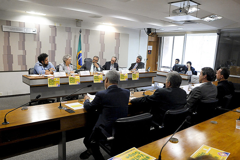 Almagro reafirmou aos senadores brasileiros a posição da OEA de que a denúncia contra a presidente não apresenta “qualquer juízo de indício de crimes de responsabilidade, quanto mais de certeza”.