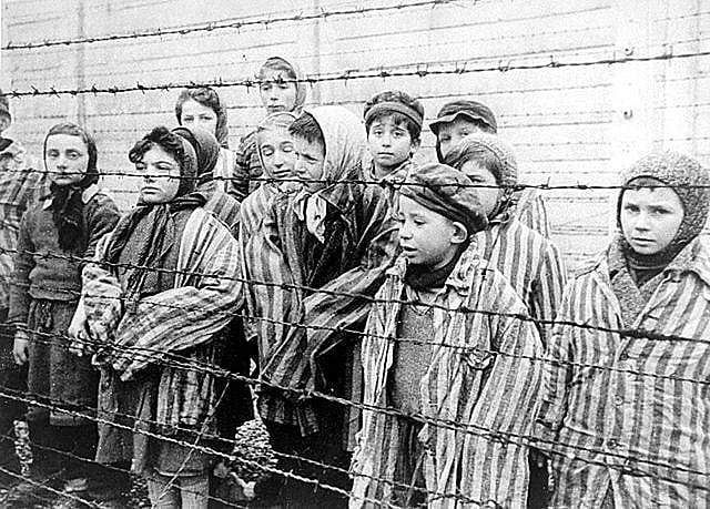 Auschwitz foi o maior e mais terrível campo de extermínio dos nazistas