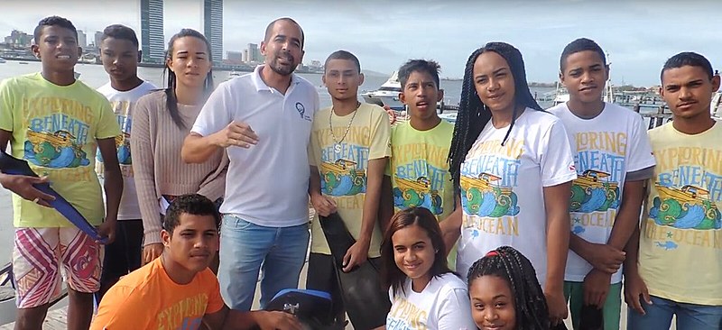 Apesar de depender de doações, projeto já teve início e busca capacitar no mínimo 10 jovens para o mercado profissional
