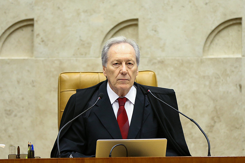 Ministro atendeu a pedido de entidades sindicais, determinando liminarmente que privatizações devem ser autorizadas pelo Congresso