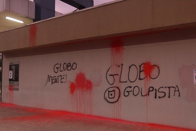 Globo convoca os colunistas de sempre para defender a liberdade de empresa utilizando mal o jornalismo