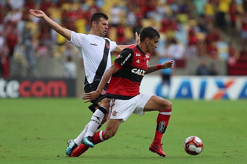 Rubro-negros e cruzmaltinos se reencontram em situações bem diferentes na temporada