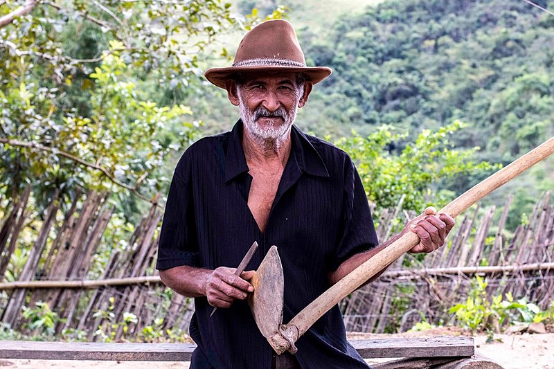 Seu Tião, como era conhecido, era garimpeiro e lutou pela terra em diversos estados do Brasil até chegar ao sudeste