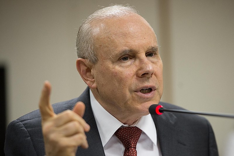 Sem prova alguma, fica claro que o objetivo do noticiário foi o de apenas incriminar para os incautos o ex-ministro Guido Mantega