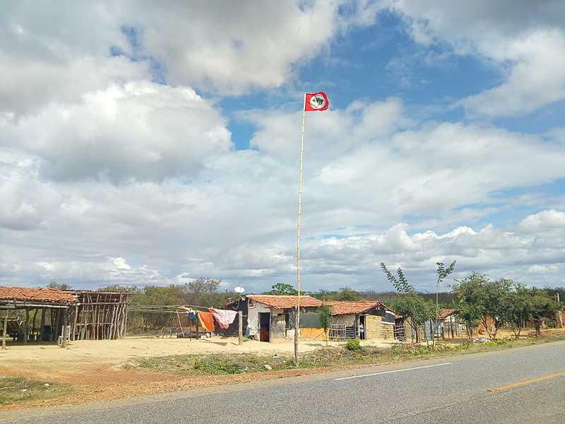 Acampamento Antônio Batista, onde vive militante ferido, está em área de conflito rural