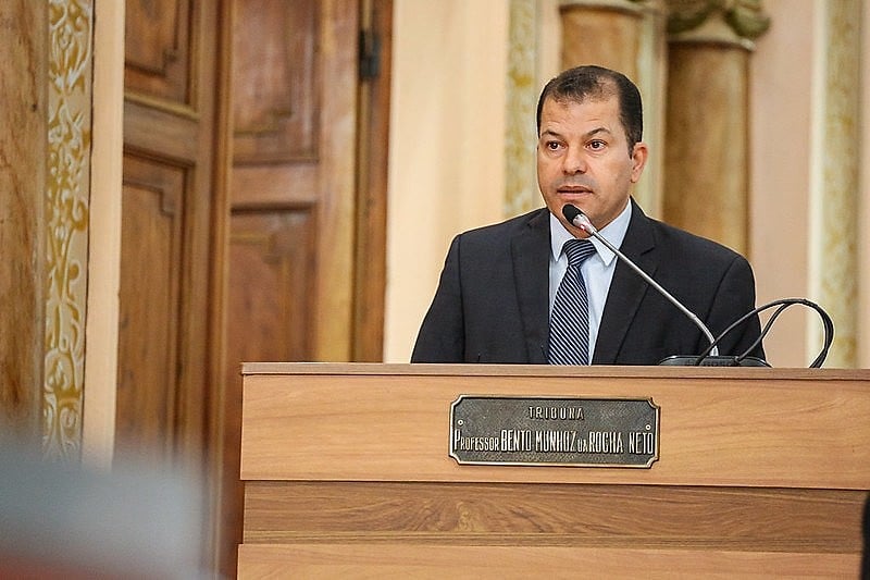 Presidente da CMC no Pacotaço, Serginho do Posto defendeu aporte no CuritibaPrev