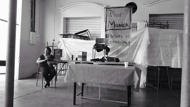 Oficina em escola ocupada em Curitiba (PR)