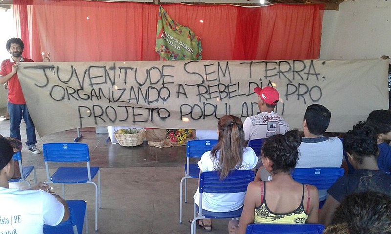 Durante o encontro os jovens puderam debater os desafios de se viver no campo