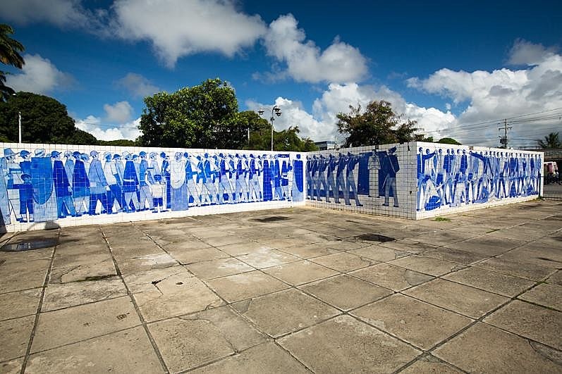 Mural em memória da Revolução de 1817 fica no bairro de Santo Amaro