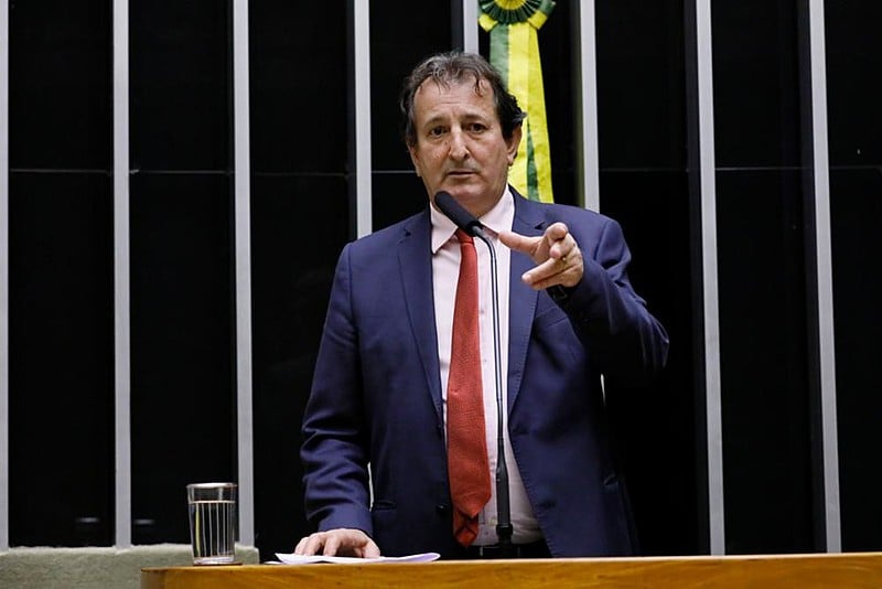 “O radicalismo não está nos ambientalistas ou povos indígenas e quilombolas. Está com as bancadas da FPA, da infraestrutura", disse Tatto