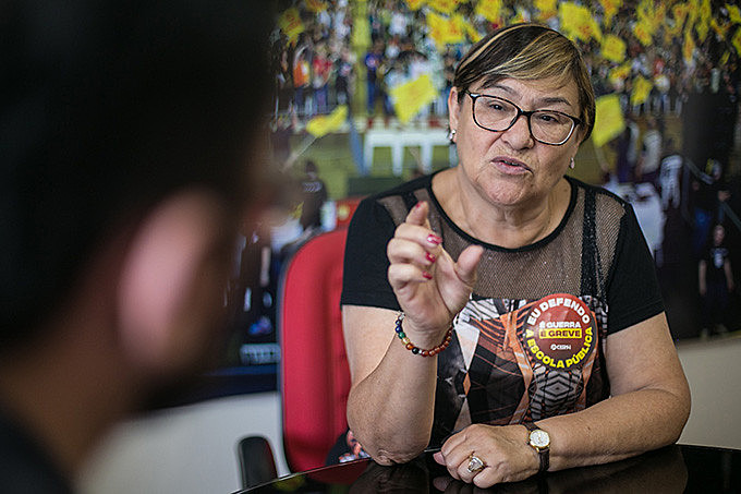 Mudanças na carreira e na Previdência dos servidores estaduais devem ser votadas nesta terça-feira (17) na Assembleia Legislativa