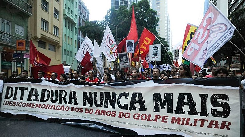 “A interferência das forças armadas” no processo democrático “sem dúvida causará derramamento de sangue”, reconheceu o ex-militar