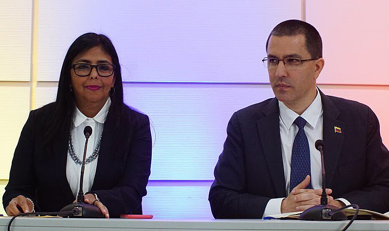 Delcy Rodríguez anunciou fechamento de fronteiras com ilhas do Caribe