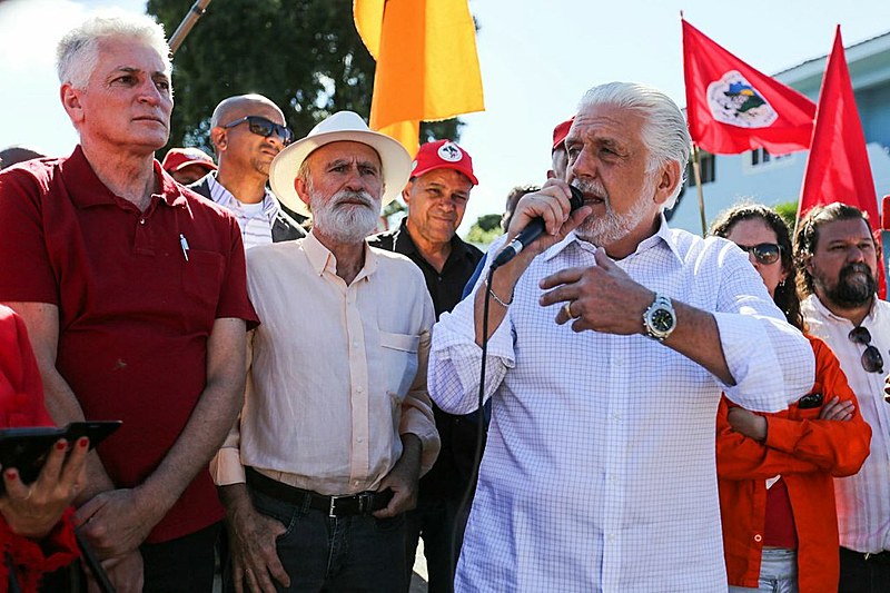 “É a hora de cada brasileiro devolver ao Lula tudo que a gente ganhou
