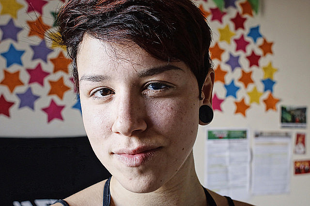 Estudante quer seguir militância e ser professora de Física