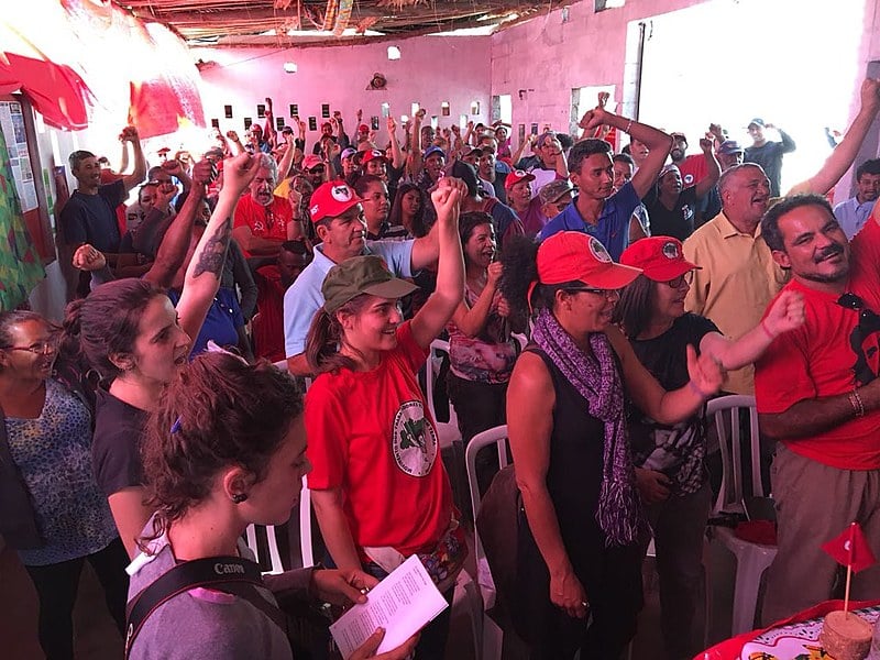 Reunião no acampamento Marielle Vive, em Valinhos, discutiu os rumos políticos, sociais e econômicos do Brasil