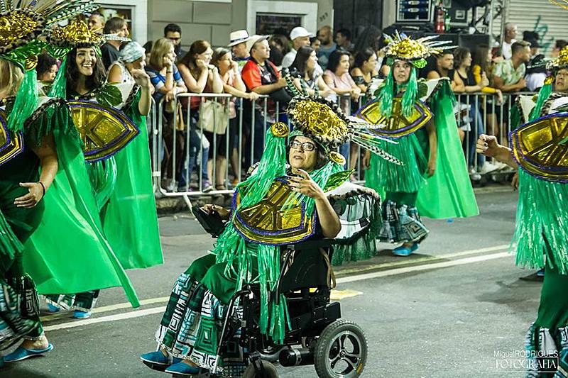 Desfile de carnaval em Curitiba