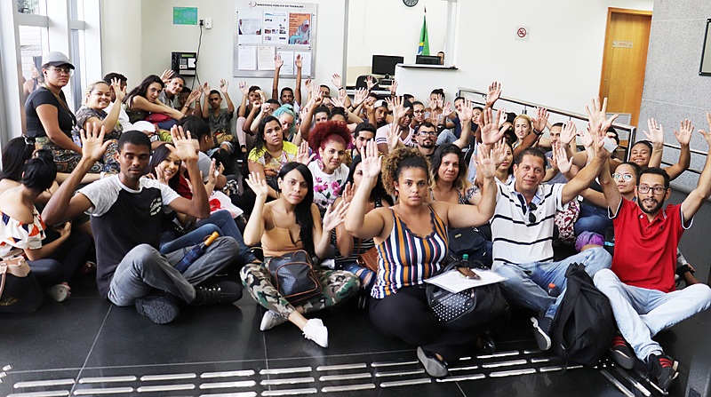 foto assembleia trabalhadores