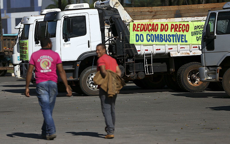 greve caminhoneiros petrobras