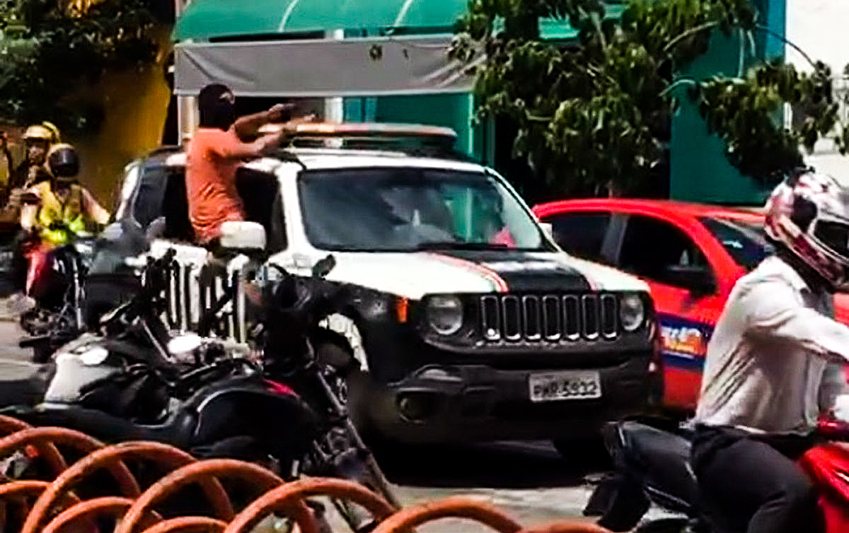 policiais encapuzados sobral ceara