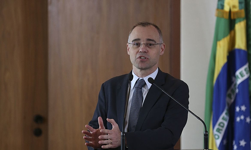 Pertencente aos quadros da AGU desde 2000, André Mendonça já foi apontado por Bolsonaro como alguém "terrivelmente evangélico"