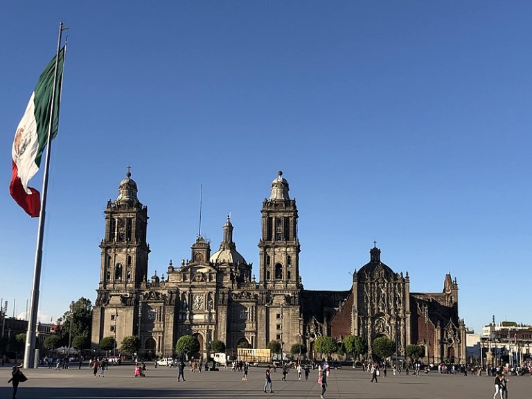 “Aqui não é a nossa casa”: brasileiros pedem repatriação do México