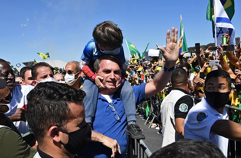 bolsonaro sem máscara