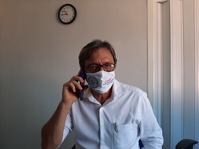 "Tudo que é bom do Brasil está do nosso lado”, afirma diretor clínico do Cisam, Olímpio Moraes, ao mencionar as manifestações de apoio